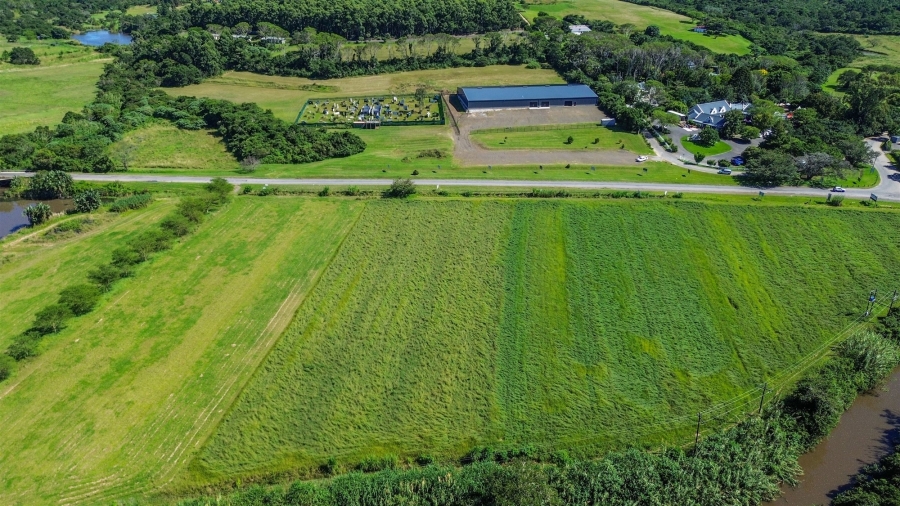 Commercial Property for Sale in Meisies Halt Eastern Cape